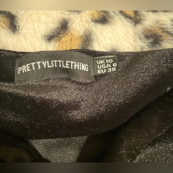 Pretty Little Thing Off Velvet Elegant Black Off-Shoulder Dress - Picture 3 of 5